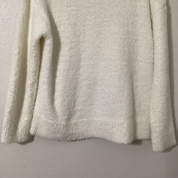 Off White Fluffy Cozycore Minimalist Comfy Fall Winter Roll Neck Sweater L-XL - Picture 7 of 7